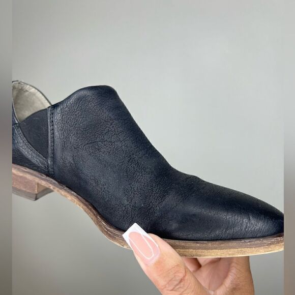 Free People x Lavorazione Artigiana Black Leather Ankle Bootie/Convertible Mules - Picture 13 of 16